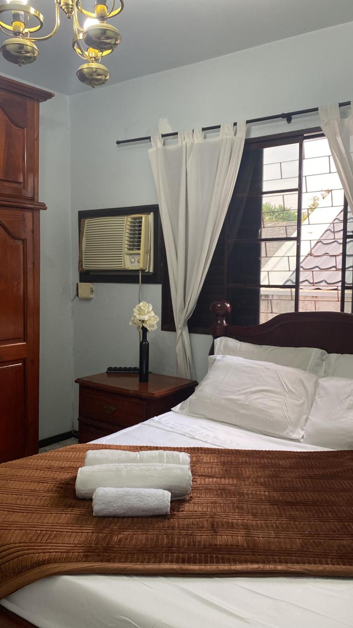 פוז דו איגואסו Triana Guest House מראה חיצוני תמונה